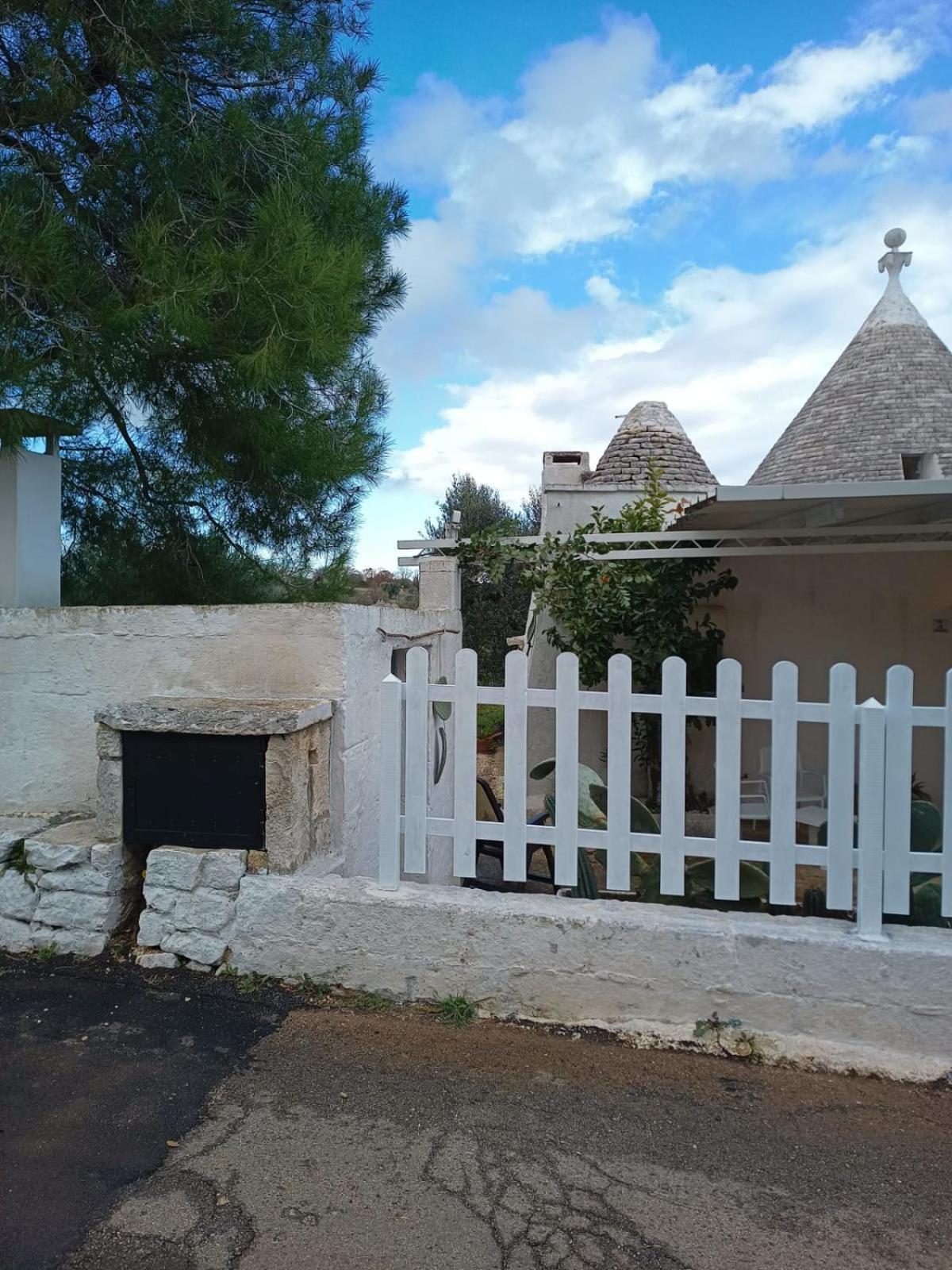 Trullo Da Nonno Marco Villa Cisternino Exteriör bild